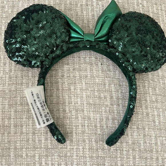 Minnie Mouse ears - Picture 2 of 2